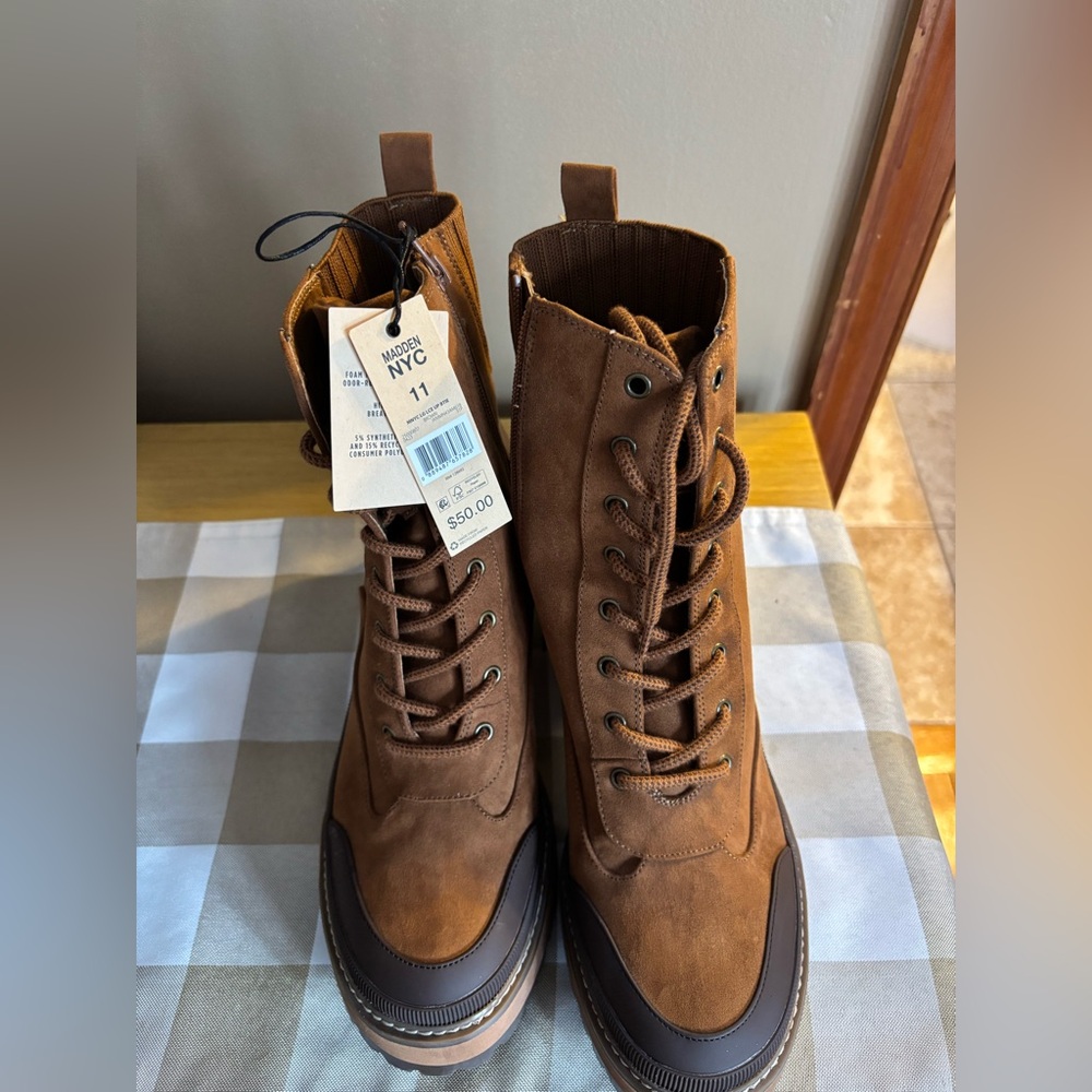 Brown High-Top women’s Boots